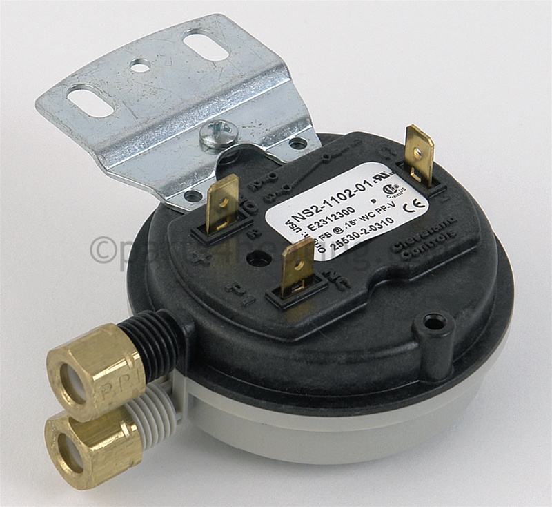 E2312300_2.jpg