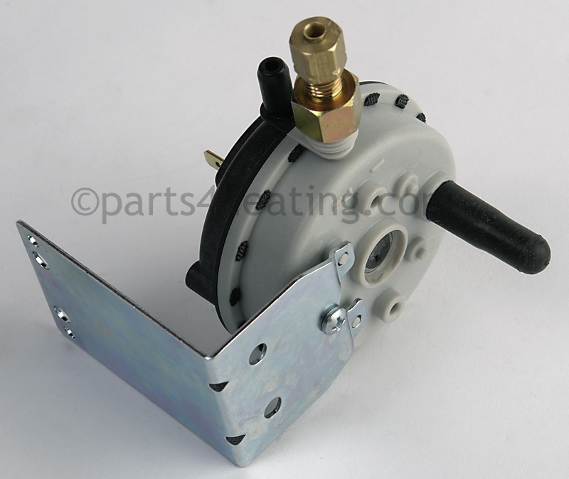 KIT3076_3.jpg